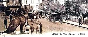 2789- Oran - Place d'Armes et Theatre2 - 1944